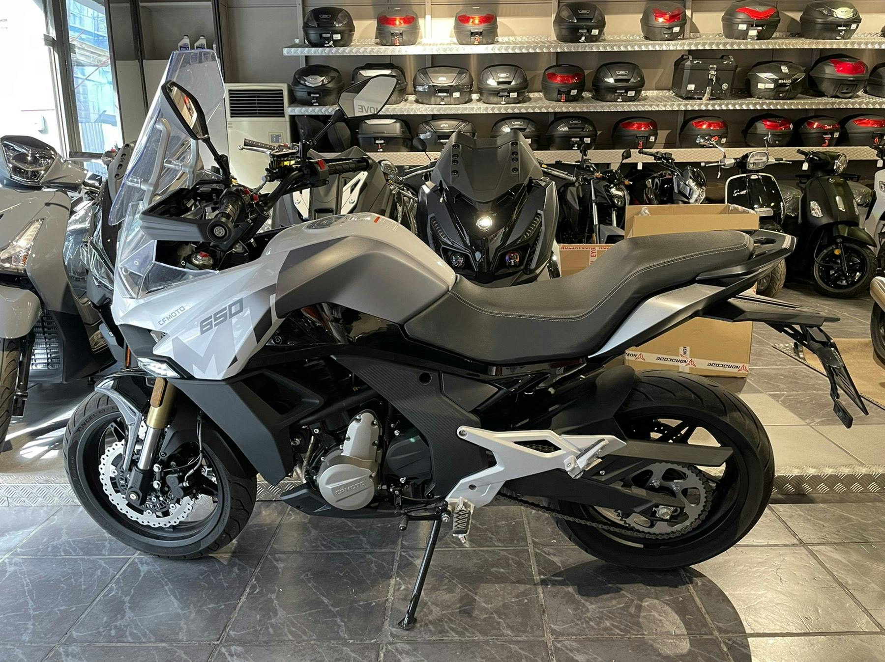 CFMOTO -  650MT ΛΕΥΚΟ 03/22