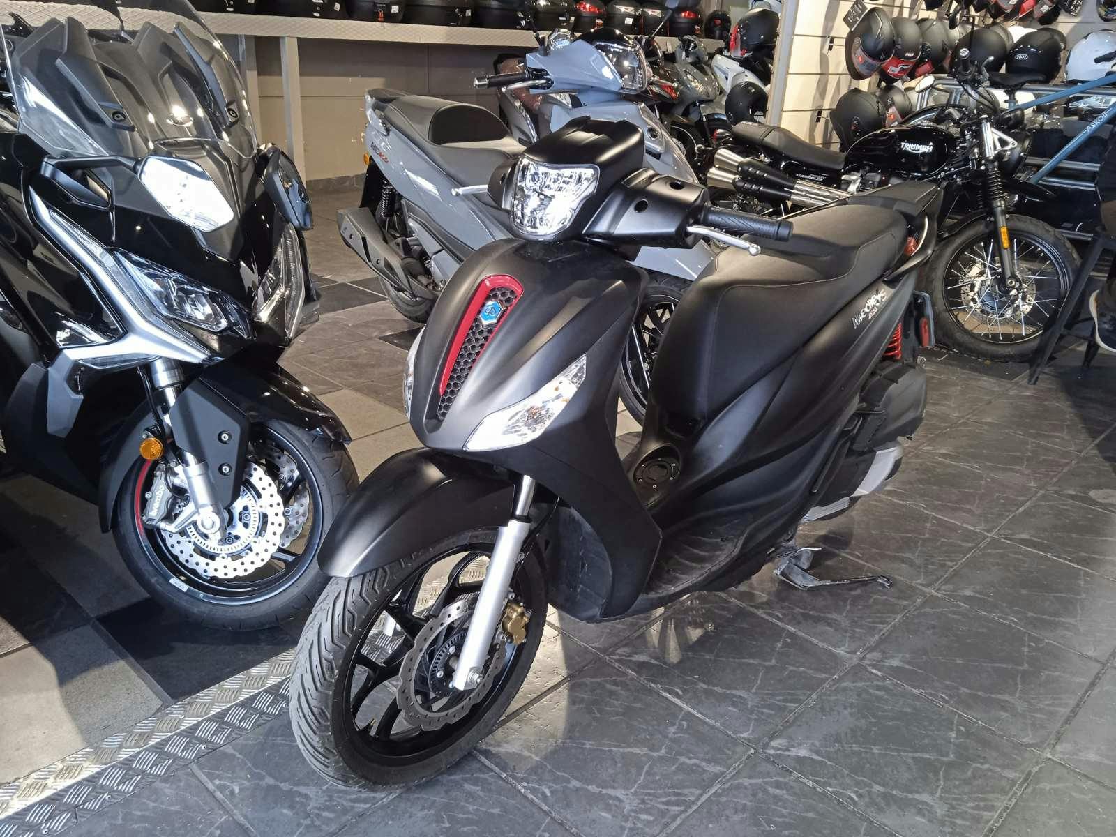 PIAGGIO -  MEDLEY S 150 ΜΑΥΡΟ (05/2022)