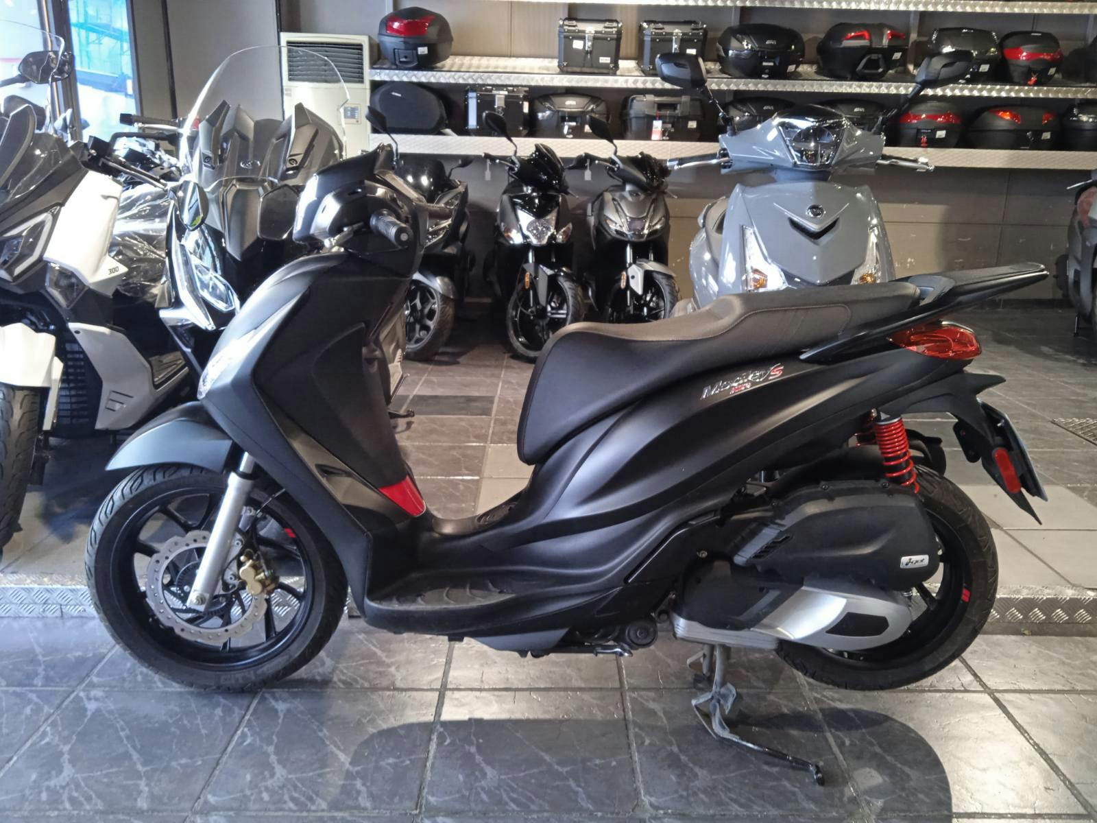 PIAGGIO -  MEDLEY S 150 ΜΑΥΡΟ (05/2022)