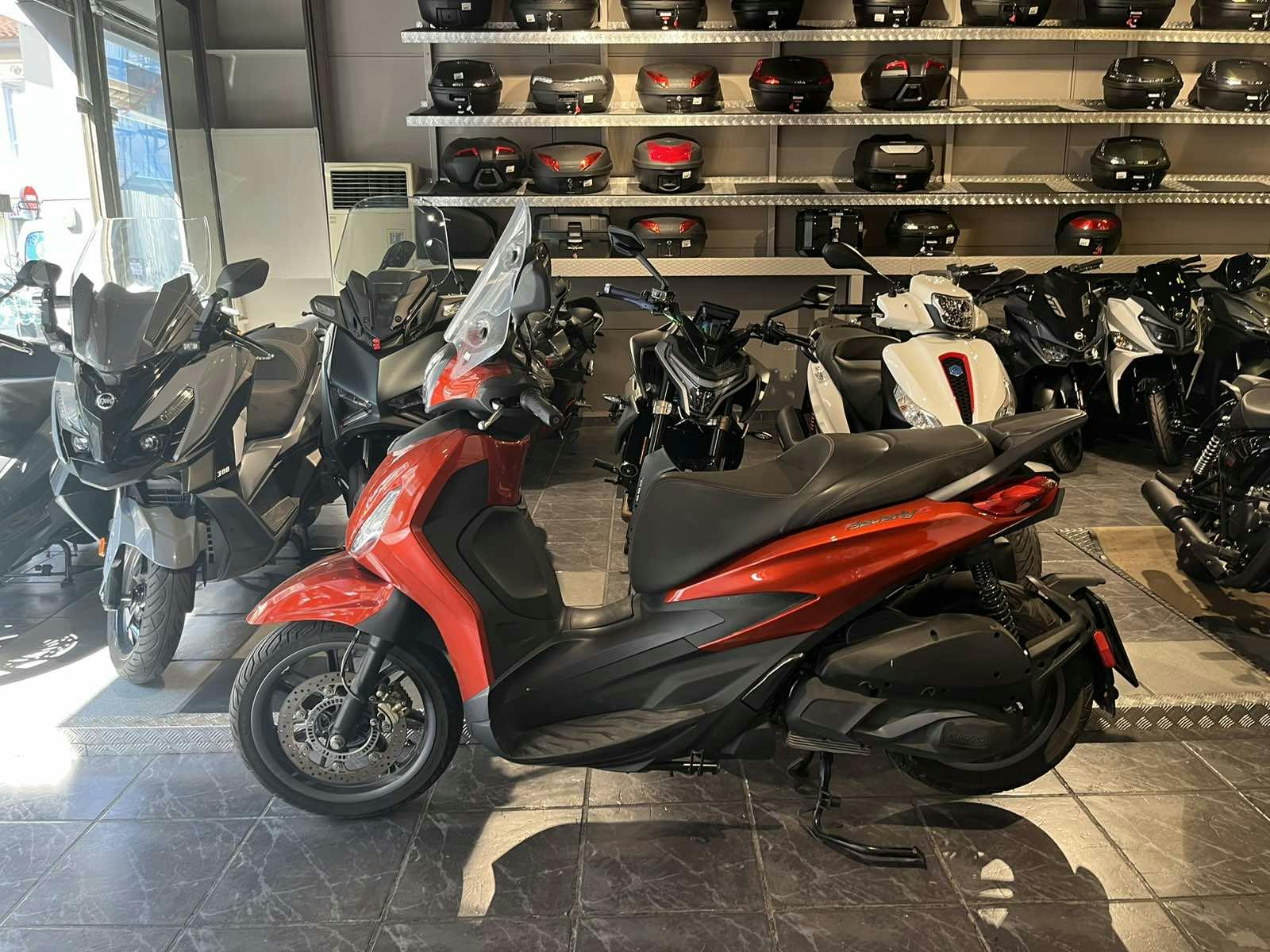 PIAGGIO -  BEVERLY 300  ΠΟΡΤΟΚΑΛΙ 03/2021