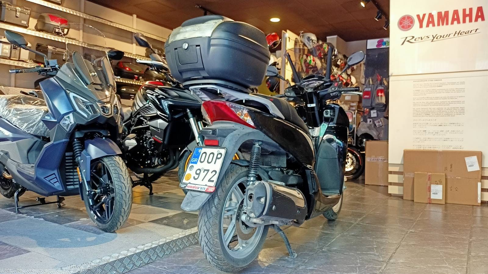 HONDA -  SH300 ΜΑΥΡΟ 05.2019