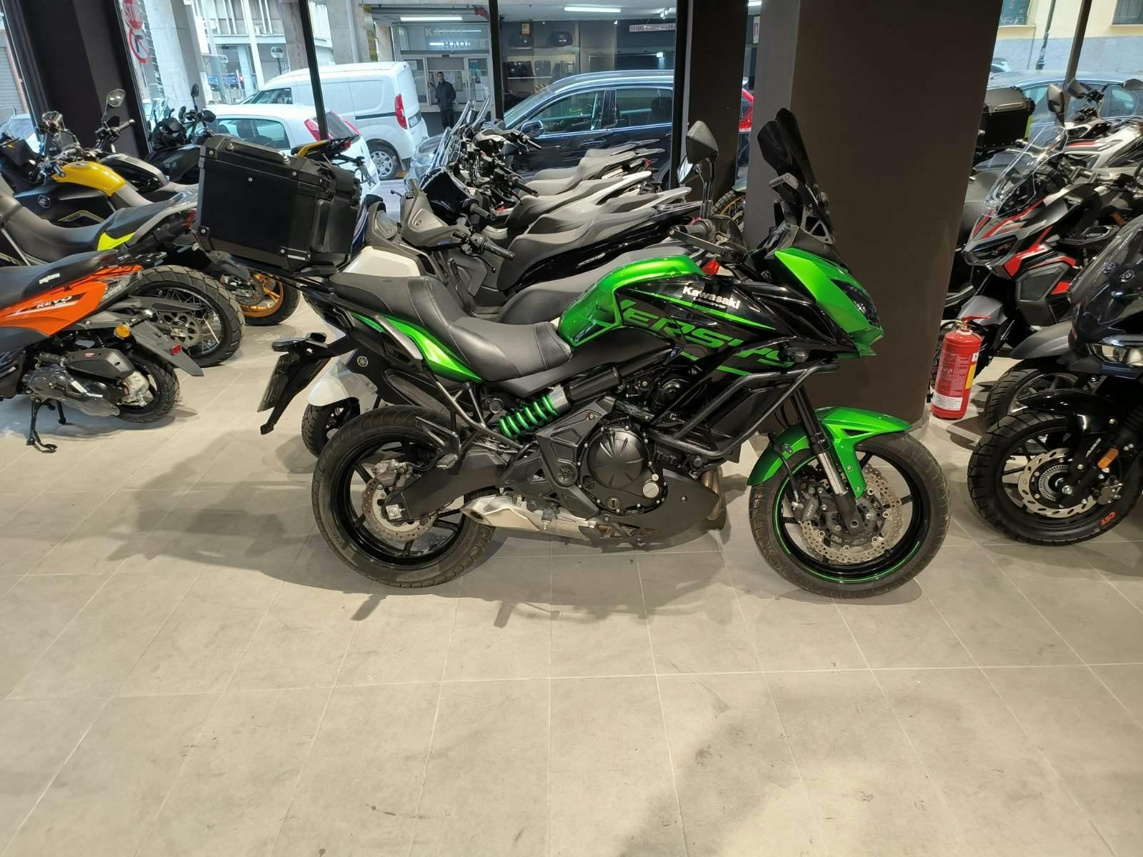  VERSYS 650 ΠΡΑΣΙΝΟ (06/18)