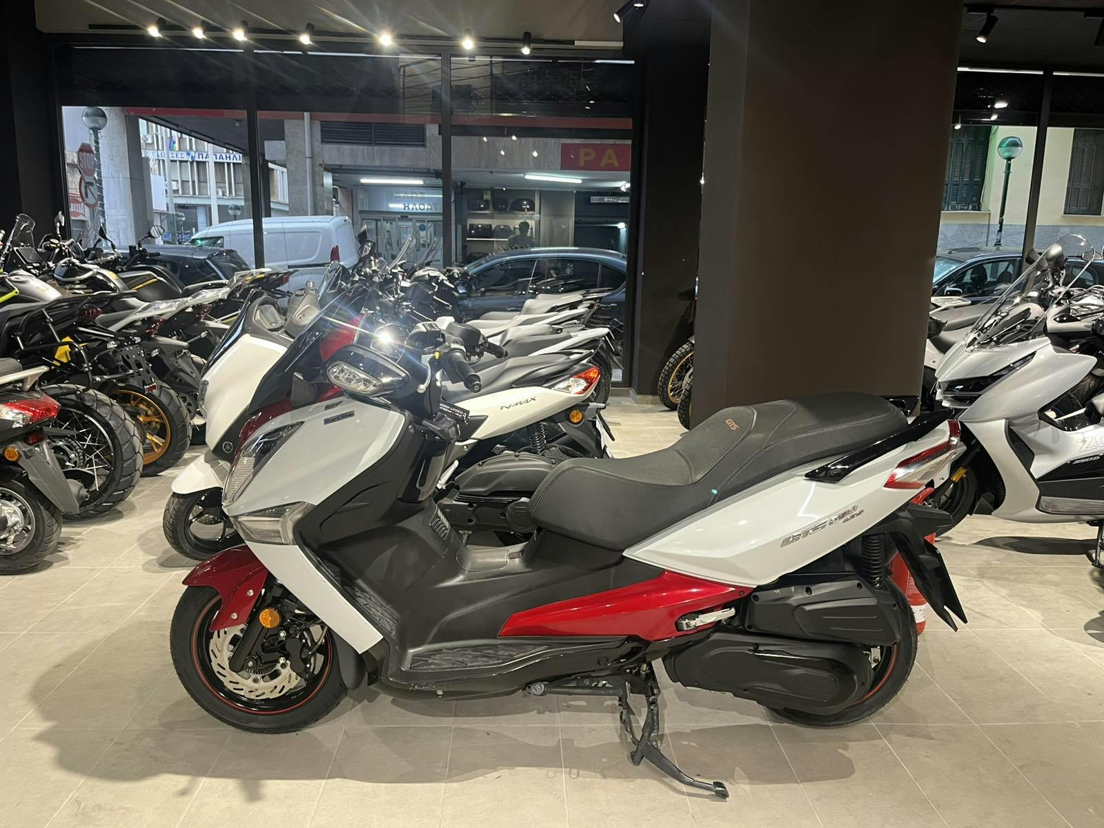 SYM -  GTS 250 ΚΟΚΚΙΝΟ 05.2018