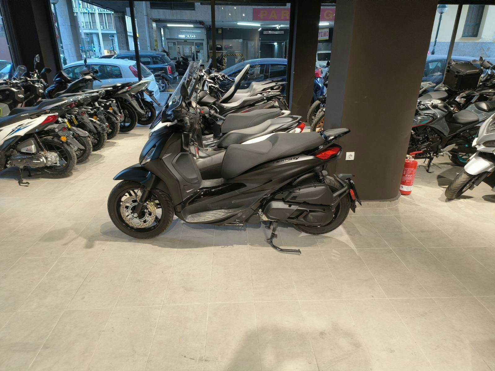 PIAGGIO -  BEVERLY HPE 400 ΜΑΥΡΟ (07/24)