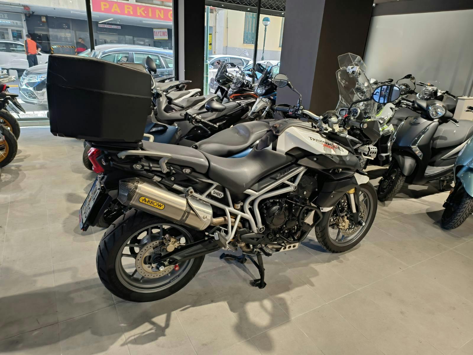 TRIUMPH -  TIGER 800 ΛΕΥΚΟ