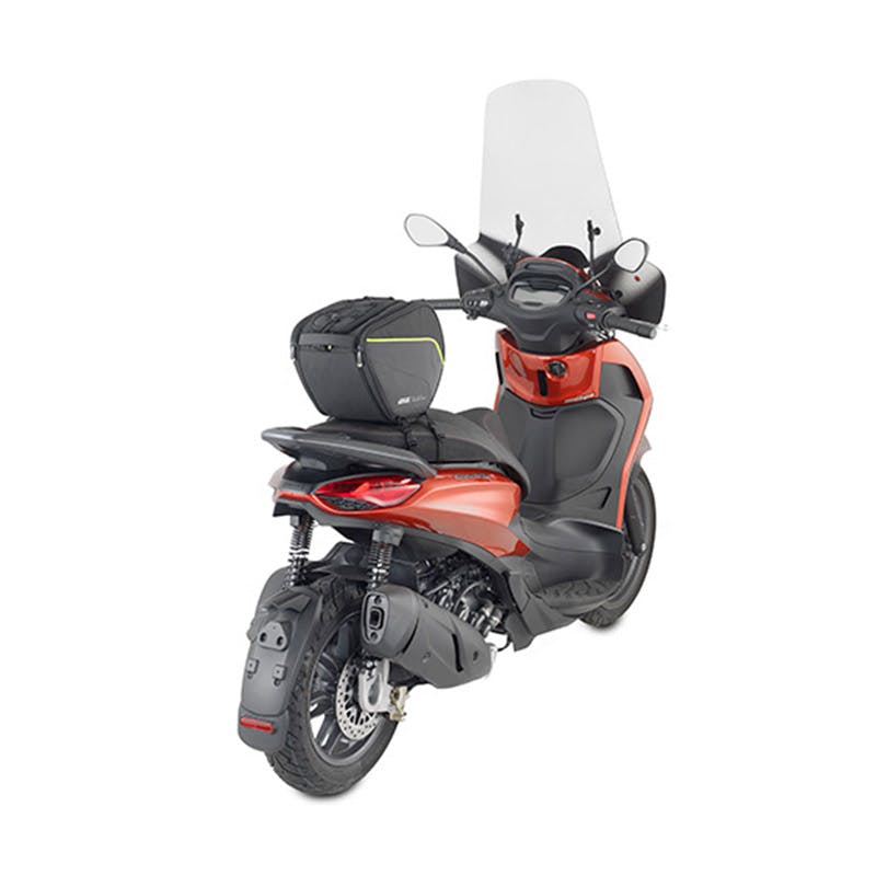 GIVI - ΤΣΑΝΤΑ  SCOOTER EA135 15 ΛΙΤΡΑ